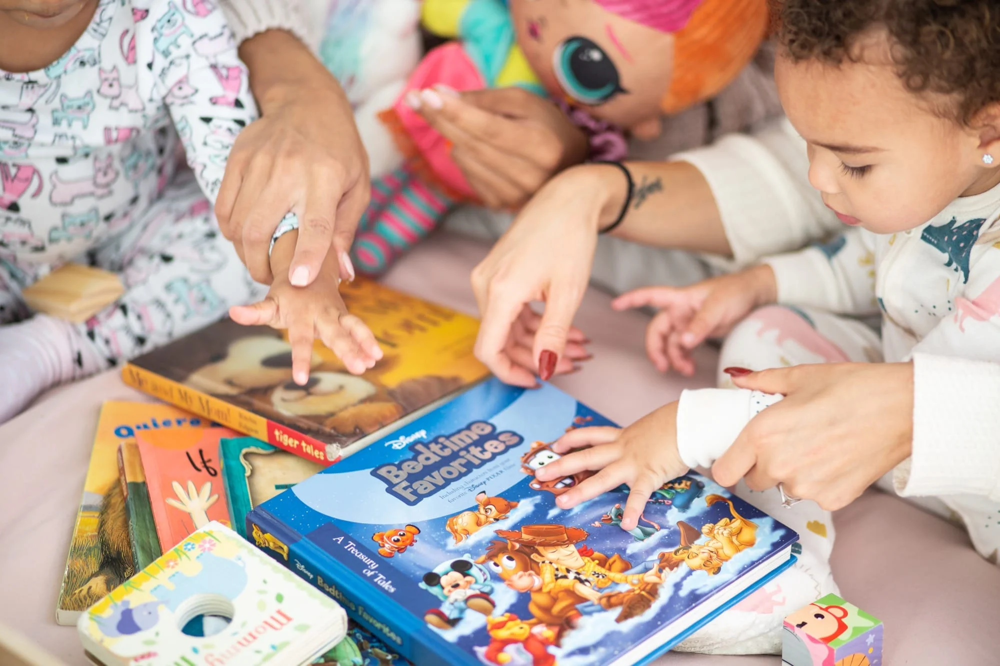 Pajamas and Books Commercial Nat Warr Photography 32