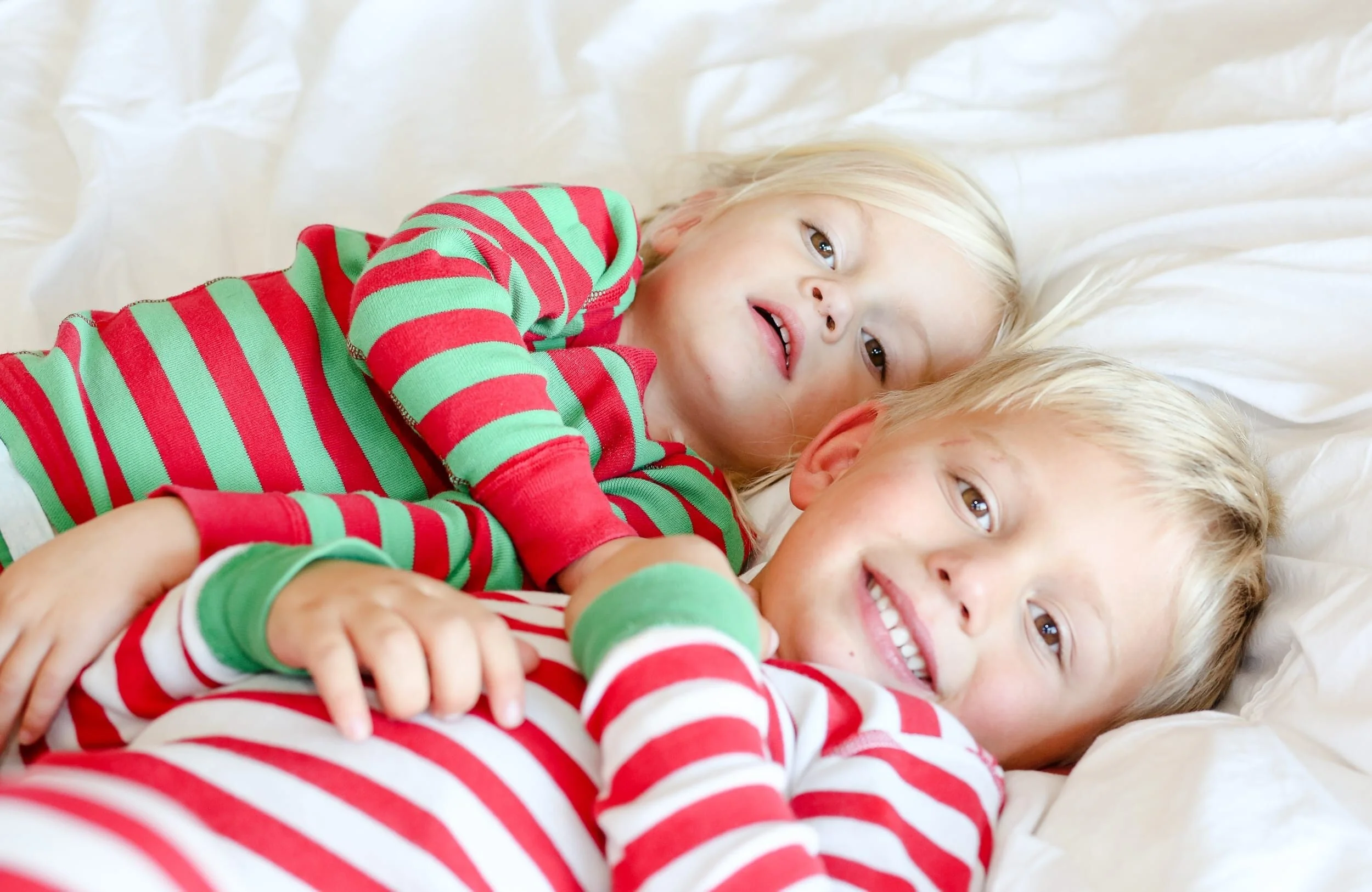 Family Christmas Pajamas in Home Nat Warr Photography 7